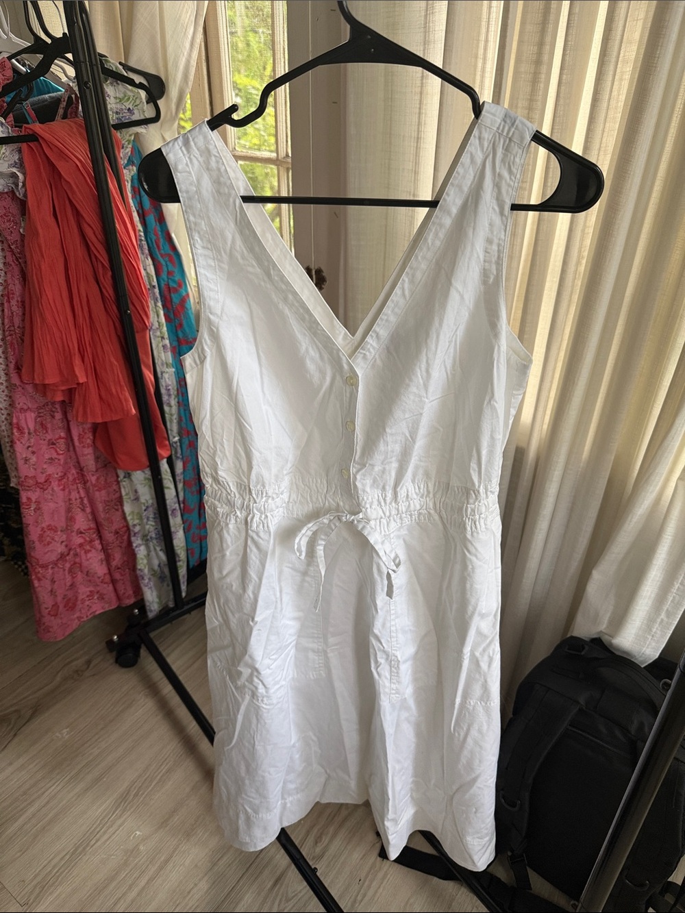 GAP White Sleeveless V-Neck Maxi Dress with Drawstring
